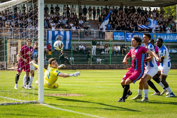 What are the best UK sports events to attend for fitness enthusiasts?