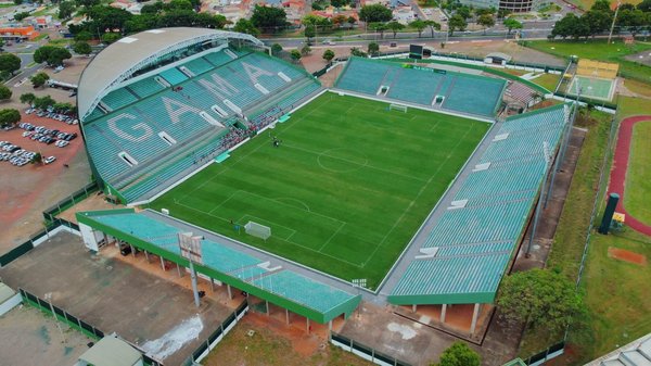 Why Are Balanced Training Regimens Critical for Career Longevity in British Athletes?